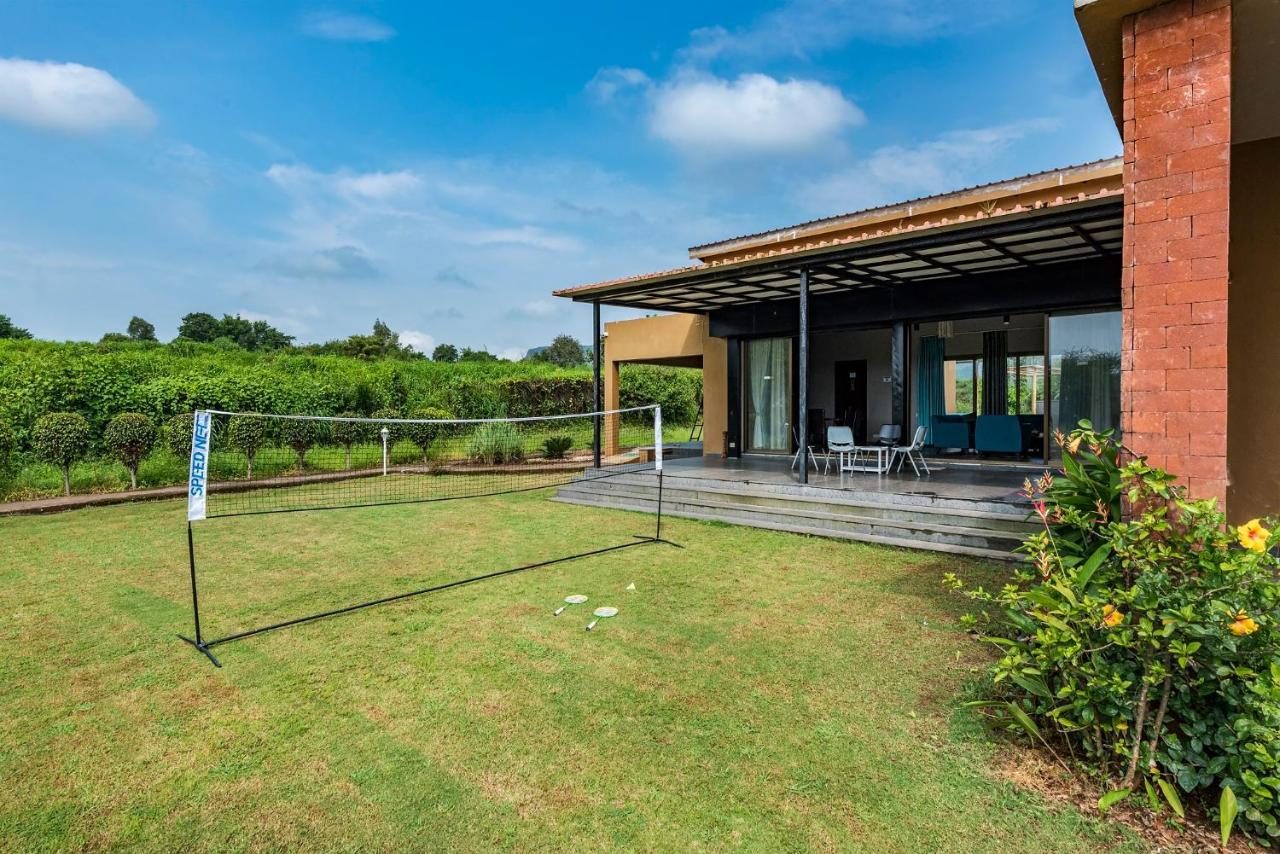 Saffronstays Rose Vineyard: Lakefront Pet-Friendly Villa in Nashik Exterior photo